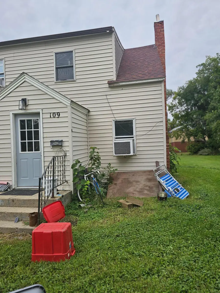 109 E 9th Street, Morris, MN 56267 - Image #2