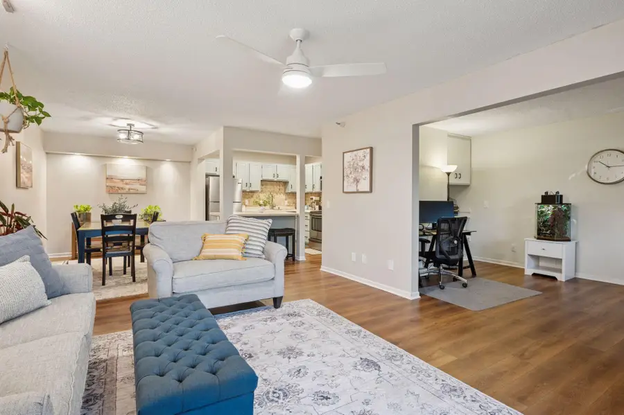 5643 Green Circle Drive #312, Hopkins, MN 55343 - Image #3