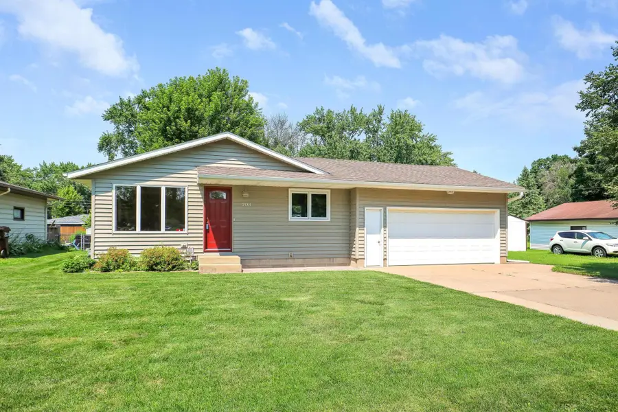 708 15th Street W, Hastings, MN 55033 - #2