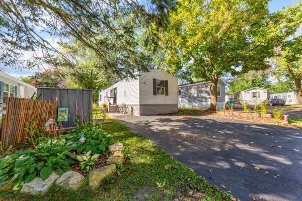 2126 3rd Avenue Nw #62, Owatonna, MN 55060