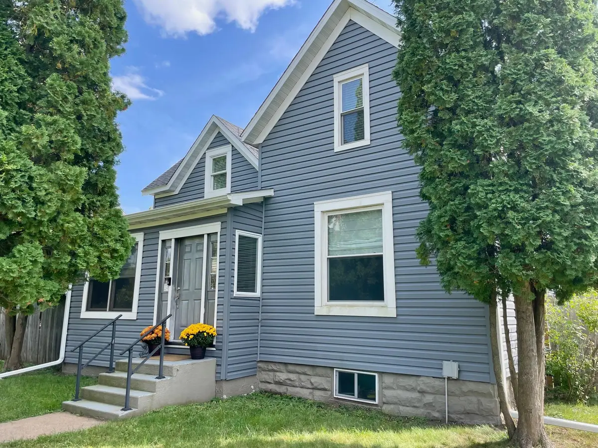 422 12th Avenue W, Menomonie, WI 54751 - Image #1