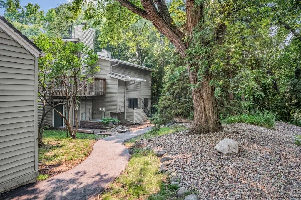 5516 E Bavarian Pass, Fridley, MN 55432 - Image #1