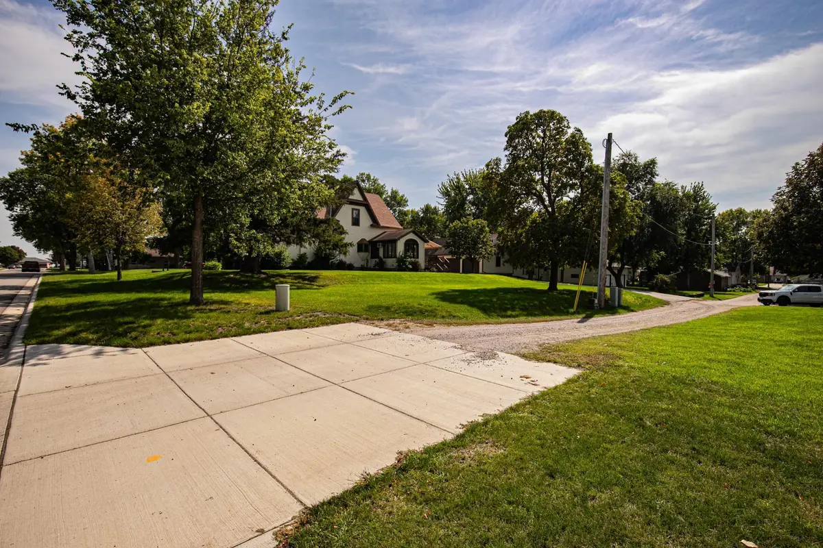 301 E Depue Avenue, Olivia, MN 56277 - #1