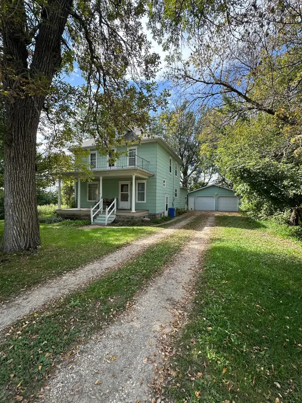 102 S Buckingham Street, Hardwick, MN 56134