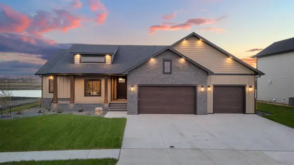 8153 Memory Lane, Horace, ND 58047