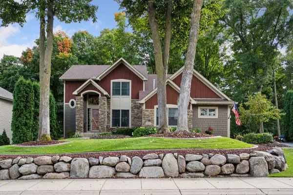 4040 Maple Hurst Drive S, Rockford, MN 55373