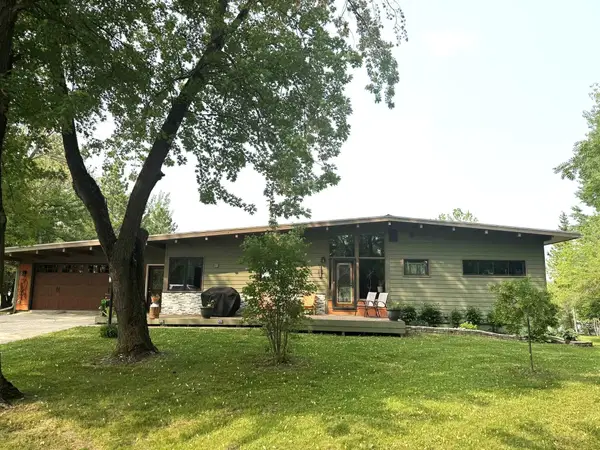 516 Tower Drive Ne, Baudette, MN 56623