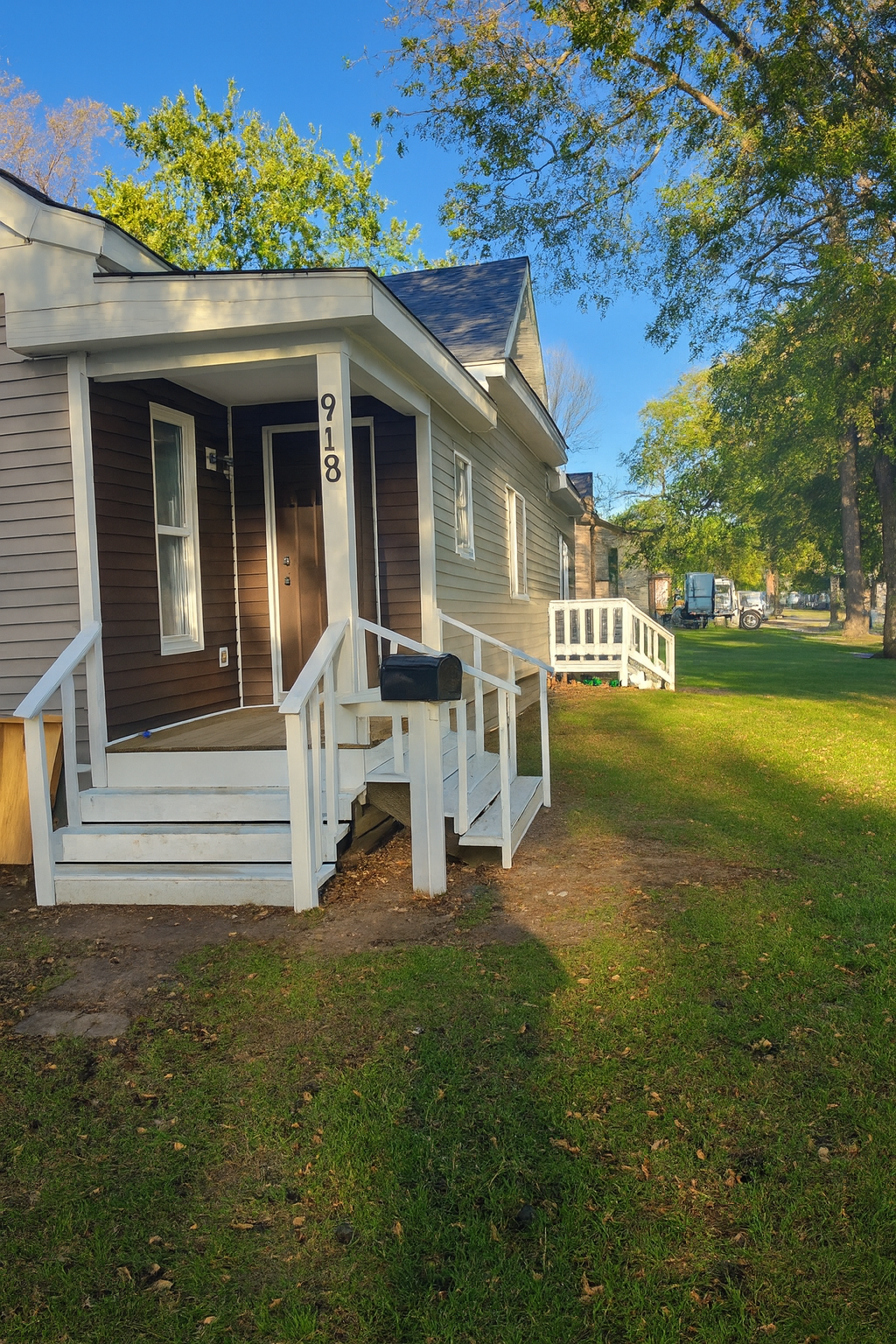 918 Gorton Avenue Nw, Willmar, MN 56201 - #1