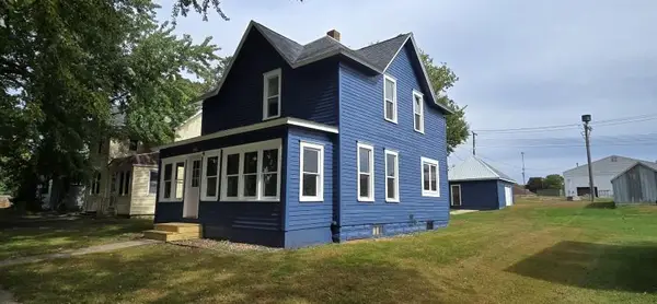 416 Plum Street, Lakefield, MN 56150