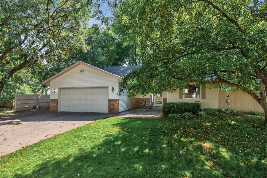 1390 76th Avenue Ne, Fridley, MN 55432 - #2