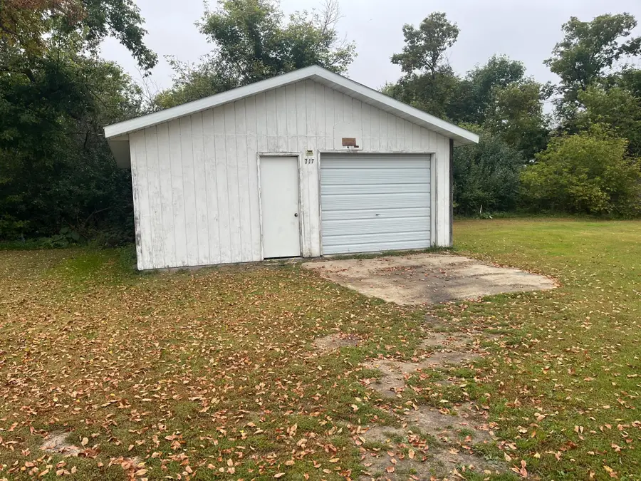 715 Holden Avenue, Henning, MN 56551 - #2