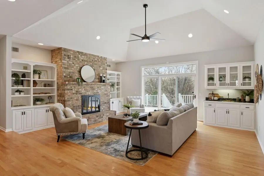 7604 Delaney Boulevard, Edina, MN 55439 - #2