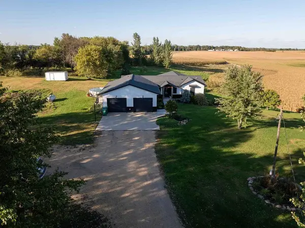 3271 425th Avenue, Janesville, MN 56048