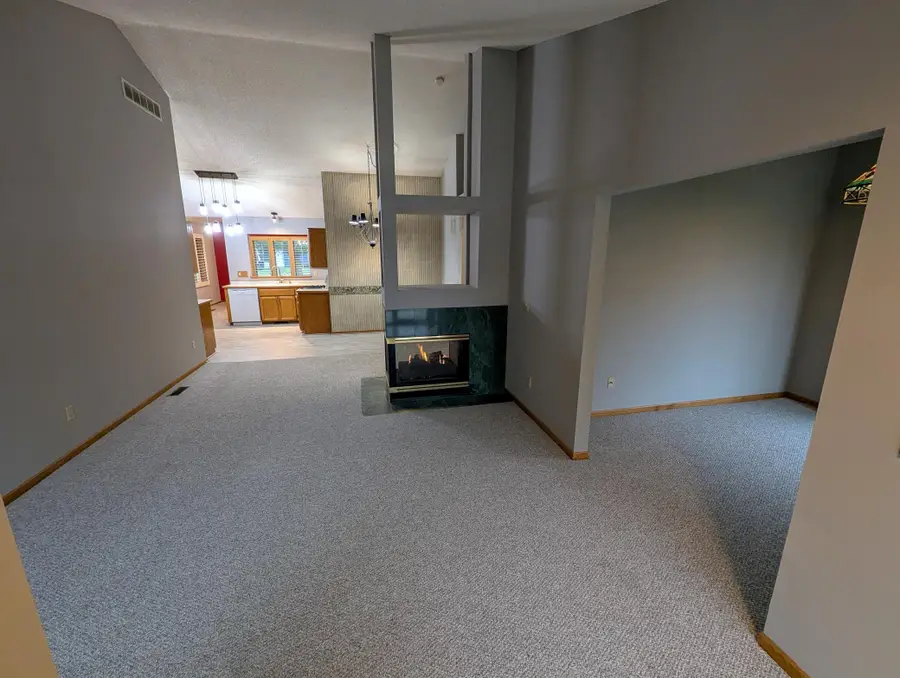 3227 Northdale Lane Nw, Coon Rapids, MN 55448 - Image #2