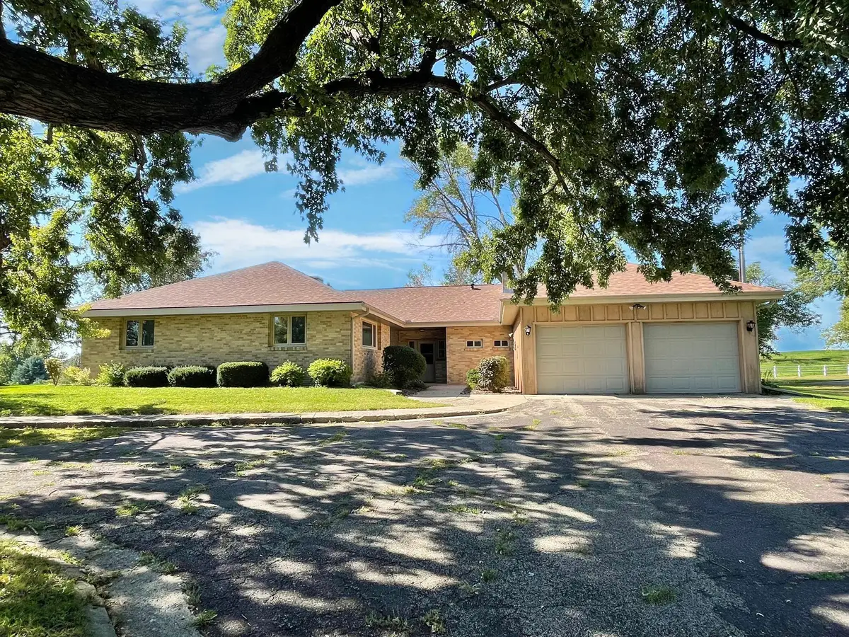 18375 County Road 4, Springfield, MN 56087 - #1