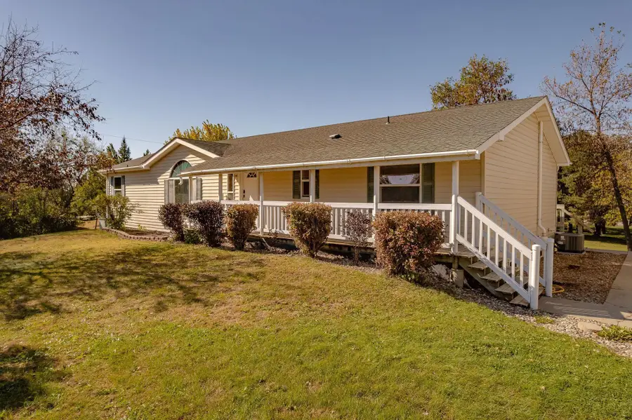 105 10th Street Se, Glenwood, MN 56334 - Image #3