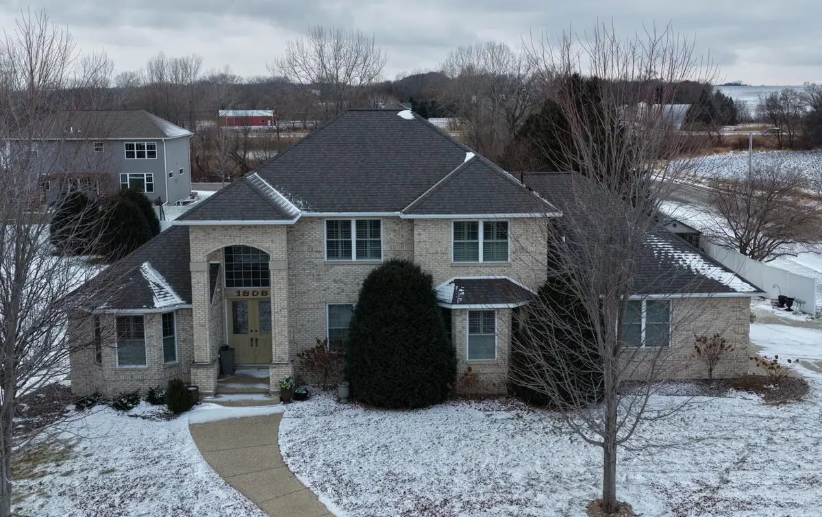 1808 3rd Street Ne, Willmar, MN 56201 - Image #1