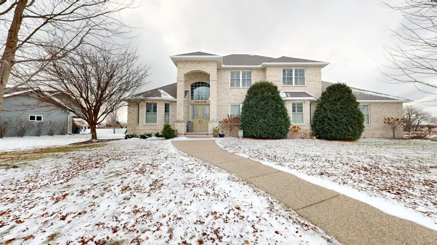 1808 3rd Street Ne, Willmar, MN 56201 - Image #2