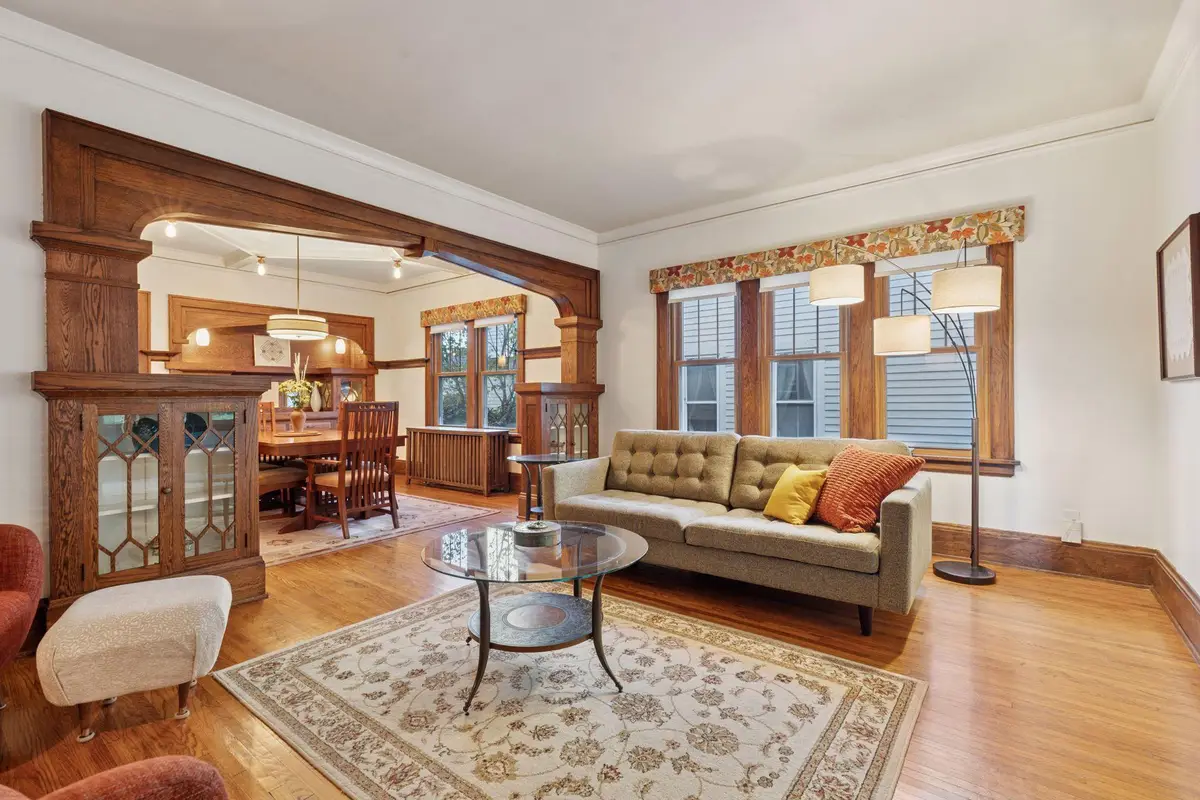 1147 Lincoln Avenue, Saint Paul, MN 55105 - Image #1