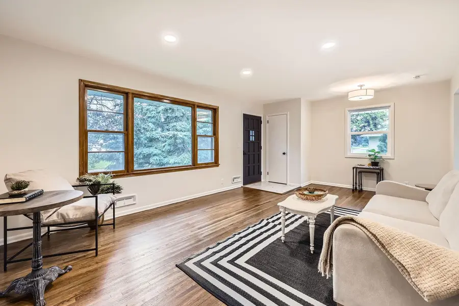 6318 Perry Avenue N, Minneapolis, MN 55429 - Image #3