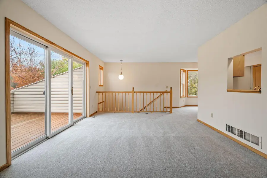 14350 Hickory Way, Apple Valley, MN 55124 - Image #3