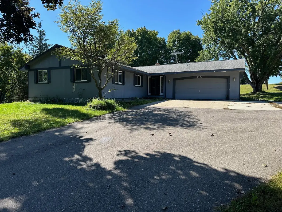 9340 Pierson Lake Drive, Chaska, MN 55318 - #1