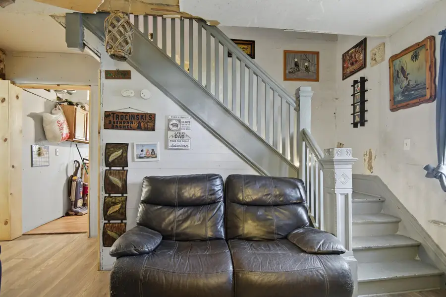 309 Grove Street, Lyle, MN 55953 - Image #2