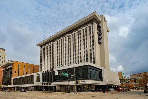 220 Broadway Avenue S #1417, Rochester, MN 55904