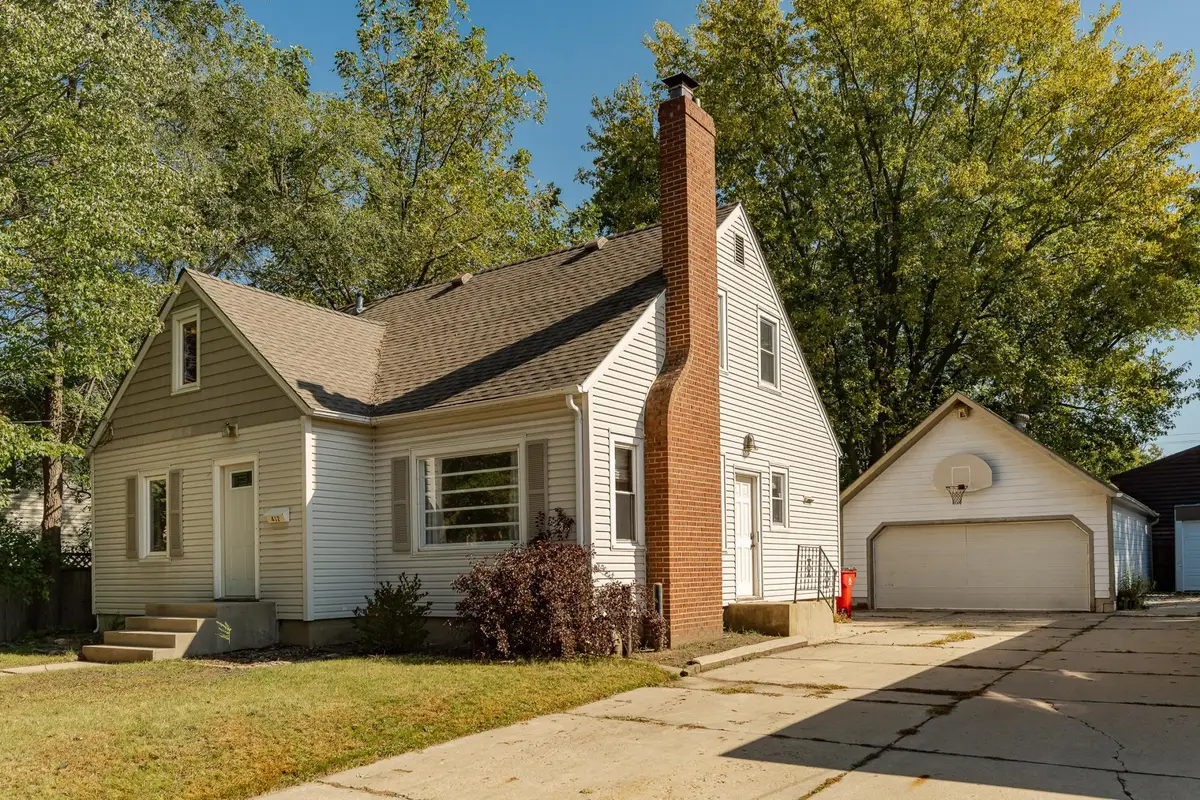 412 12th Avenue Se, Rochester, MN 55904 - #1