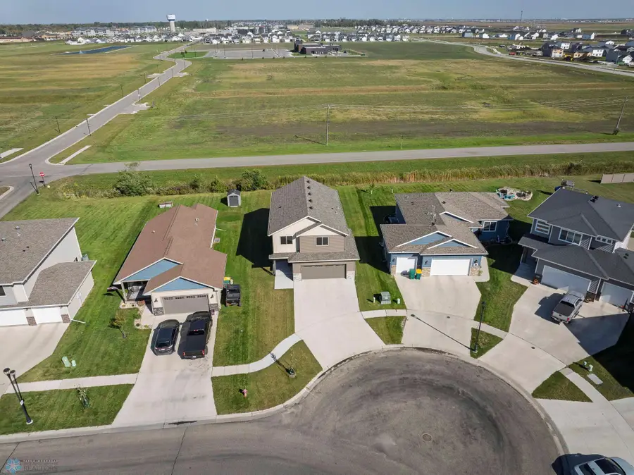 94 6th Street E, Horace, ND 58047 - Image #3