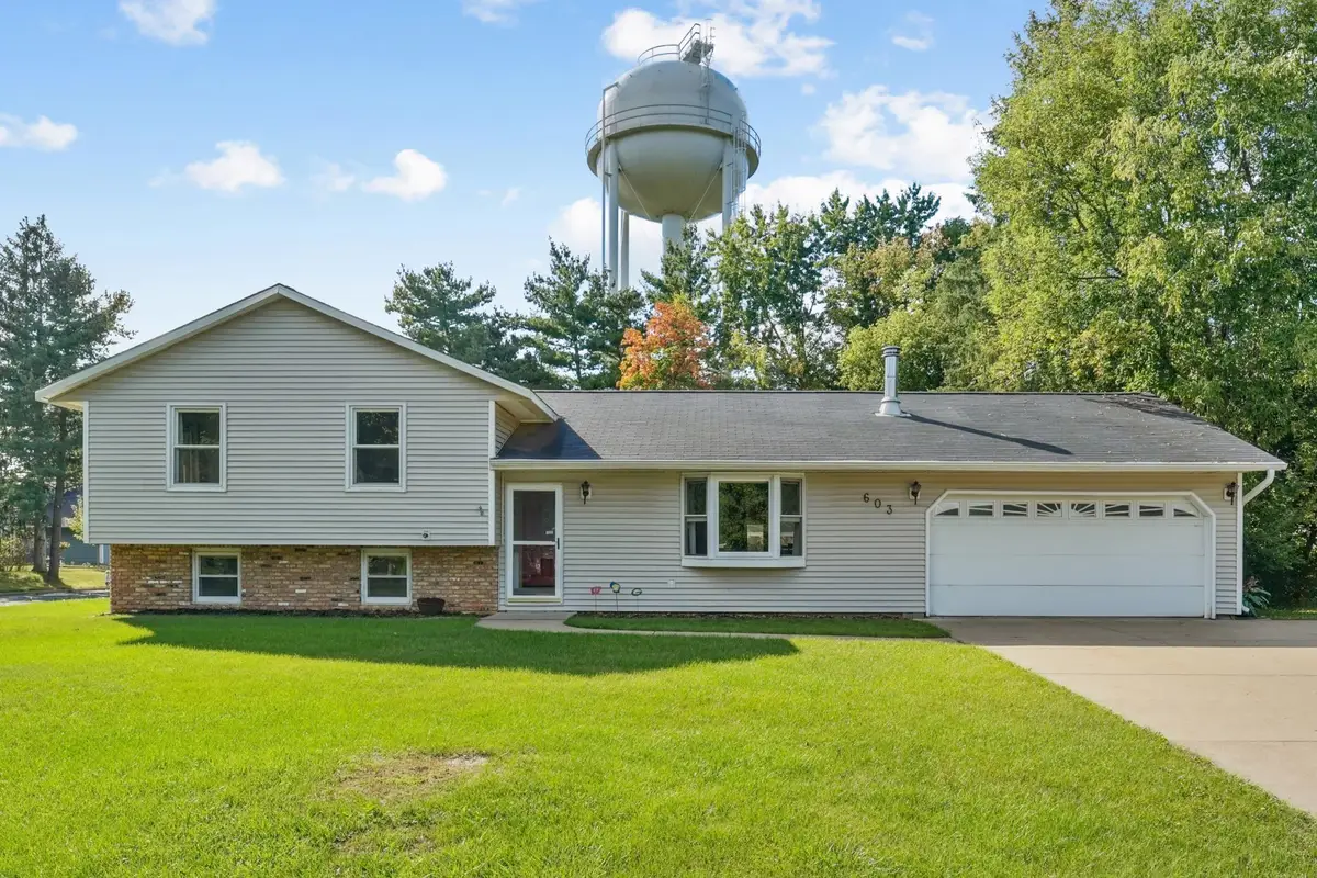 603 10th Street N, North Hudson, WI 54016 - Image #1