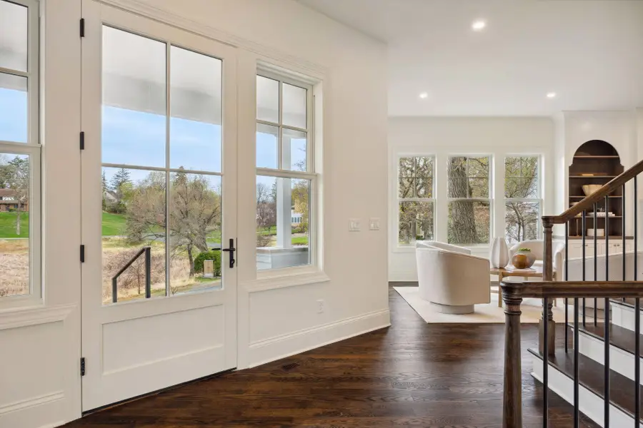 4717 Meadow Road, Edina, MN 55424 - Image #2