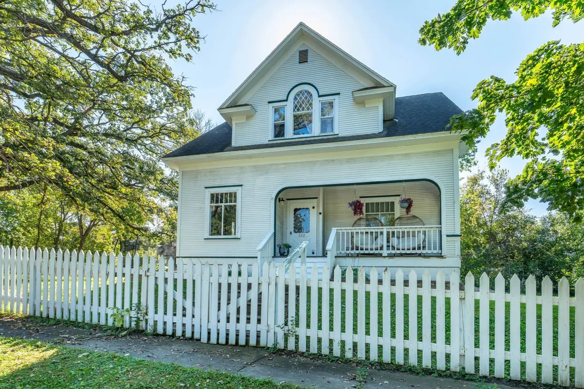 322 3rd Avenue Se, Pelican Rapids, MN 56572 - Image #1