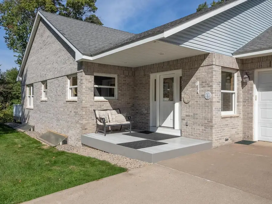 21087 National Street Ne, Cedar, MN 55011 - Image #2