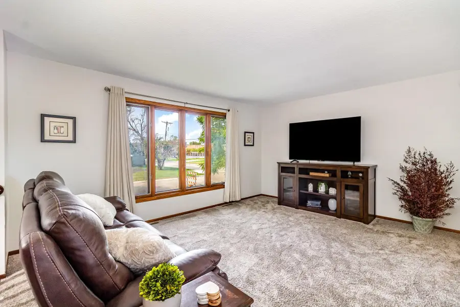 3120 Greenbrier Street, Saint Paul, MN 55117 - Image #3