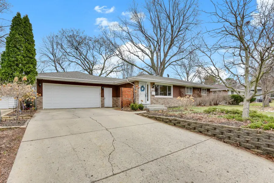 8131 Vincent Avenue S, Minneapolis, MN 55431 - #2