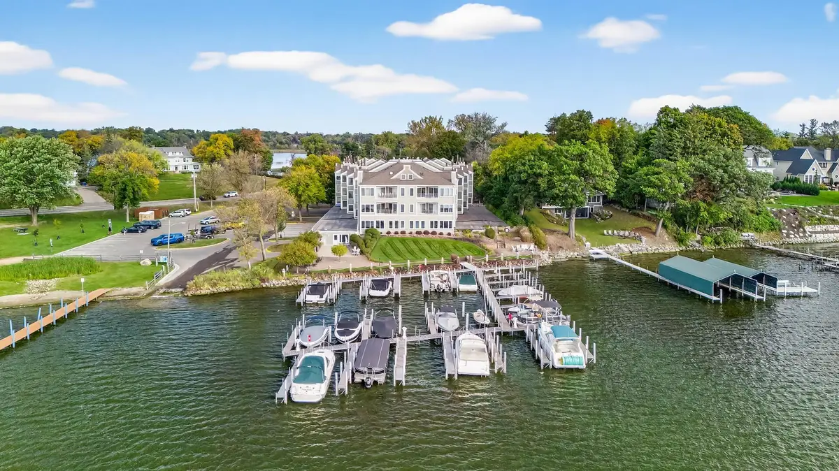 2670 Commerce Boulevard #202, Mound, MN 55364 - #1