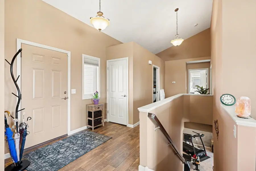 1042 Wyncrest Court, Woodbury, MN 55129 - #3