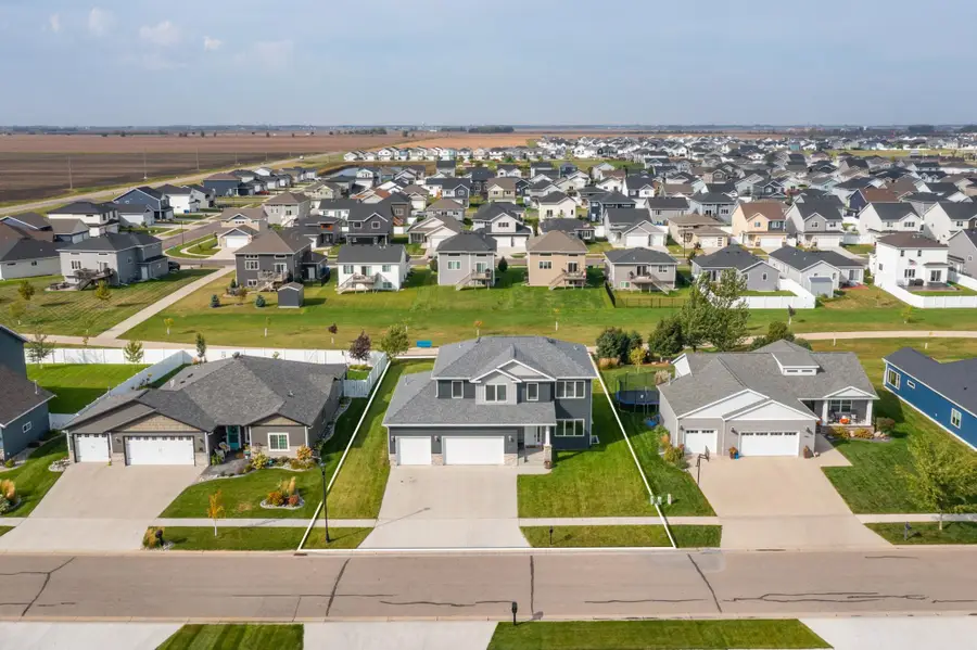 7471 16th Street S, Fargo, ND 58104 - Image #2