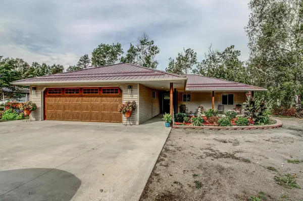 851 E Blueberry River Drive, Menahga, MN 56464