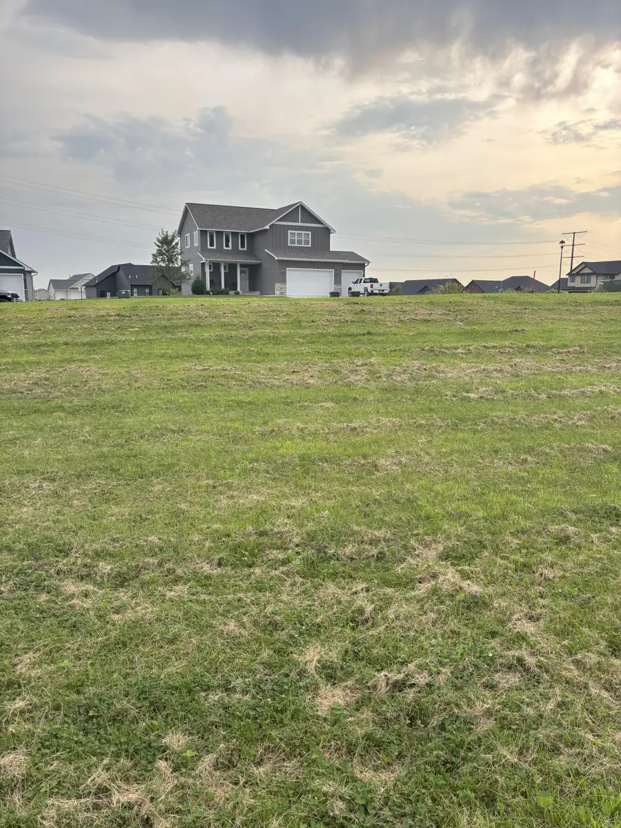 1961 Lexington Lane, North Mankato, MN 56003 - Image #3