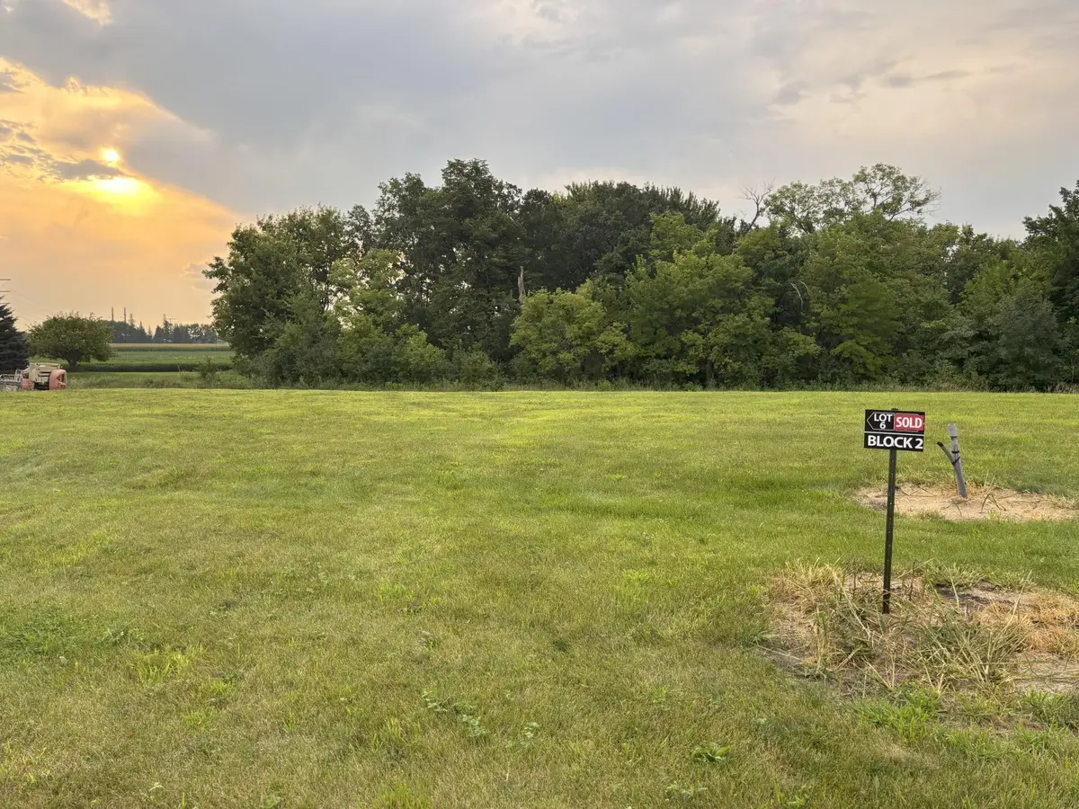 1977 Lexington Lane, North Mankato, MN 56003 - Image #1