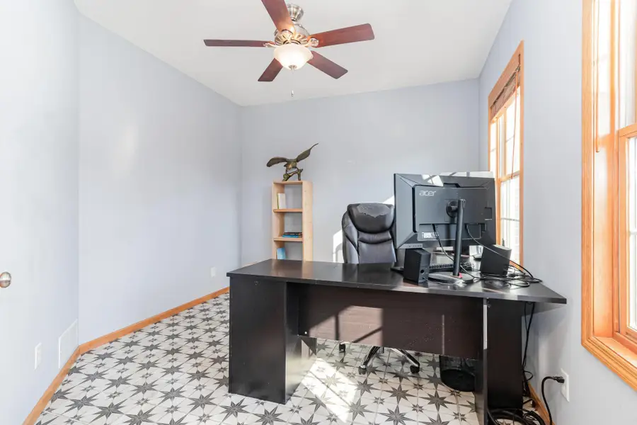 21217 Ixonia Lane, Lakeville, MN 55044 - Image #3