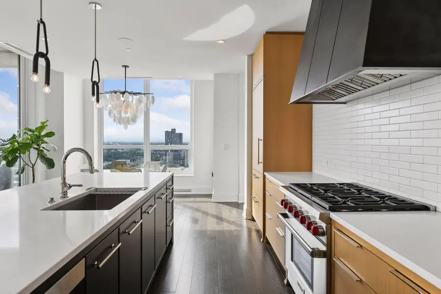 1111 W River Parkway #23D, Minneapolis, MN 55415 - #2