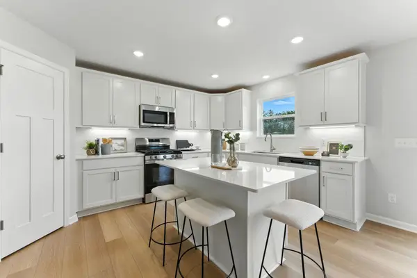 7187 Paris Avenue Ne, Otsego, MN 55330