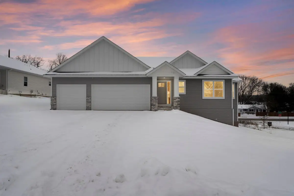 7420 Glengarry Place, Eden Prairie, MN 55344 - Image #1