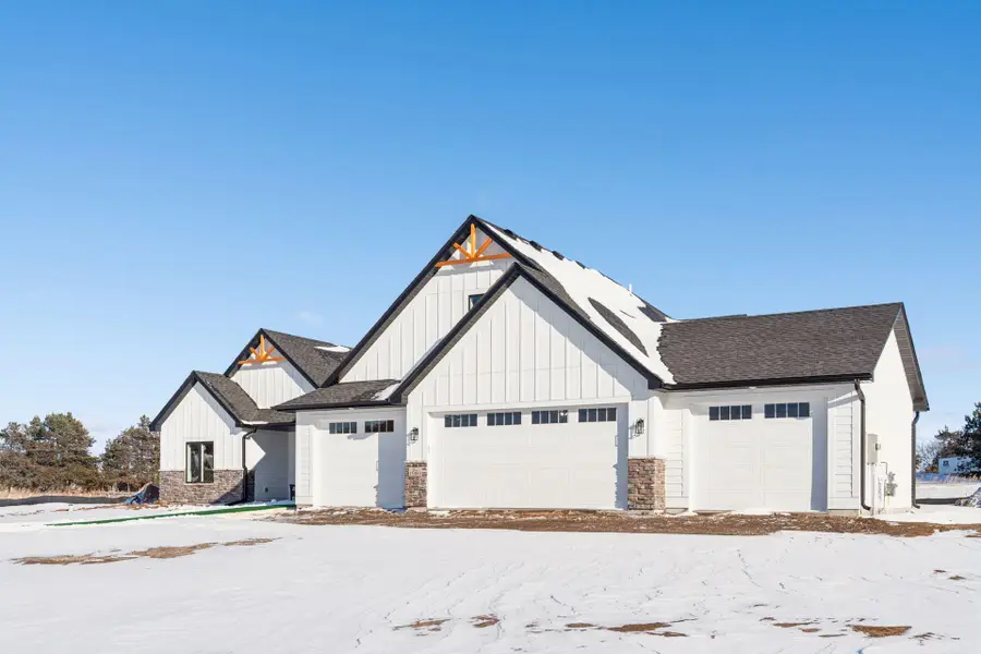17984 Taconite Street Ne, Ham Lake, MN 55304 - #3