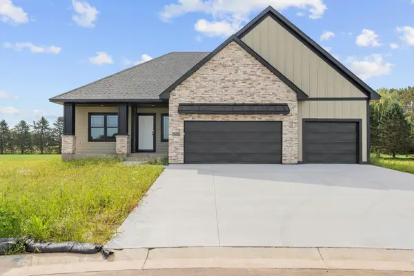 1456 Otter Way, New Richmond, WI 54017