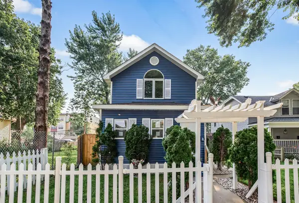 2417 15th Avenue S, Minneapolis, MN 55404