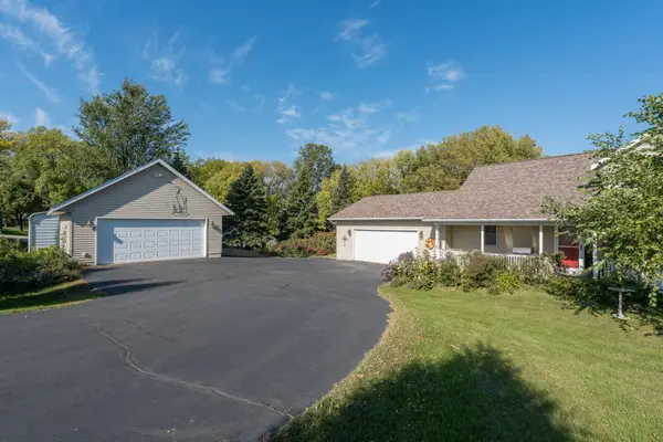 26728 Sioux Trail, Madison Lake, MN 56063